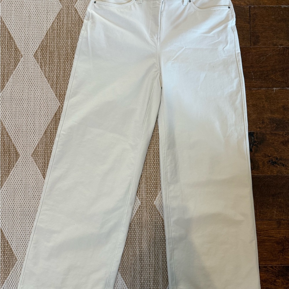 Lululemon City Sleek 7/8 wide leg pants size 27